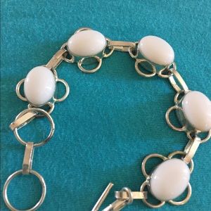 BEAUTIFUL WHITE JADE AND SILVER BRACELET